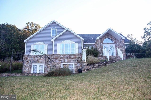 39 Leo Friend Rd, Oakland