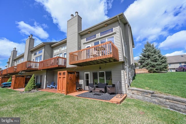 257 Marsh Hill Rd #1, Mc Henry