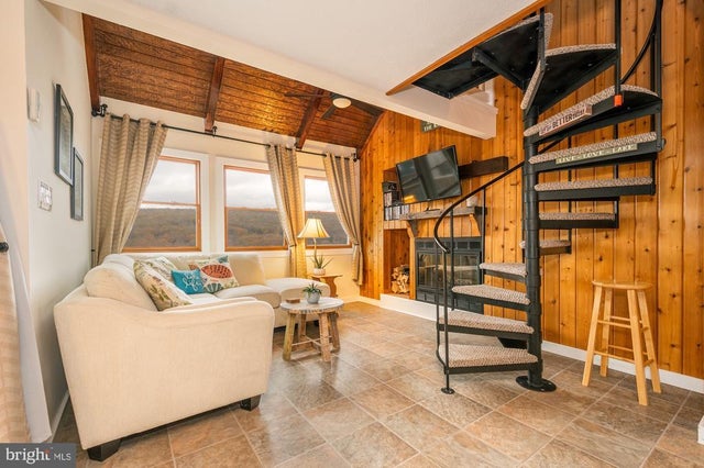 157 Jeffrey Ln #21c, Oakland