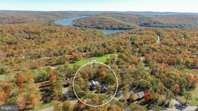 19 Greenside Ct, Mc Henry