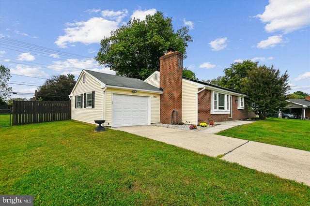 4 Colonial Rd, Bel Air