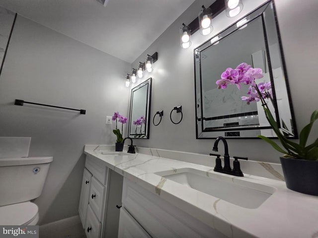 509 Foster Knoll Dr, Joppa