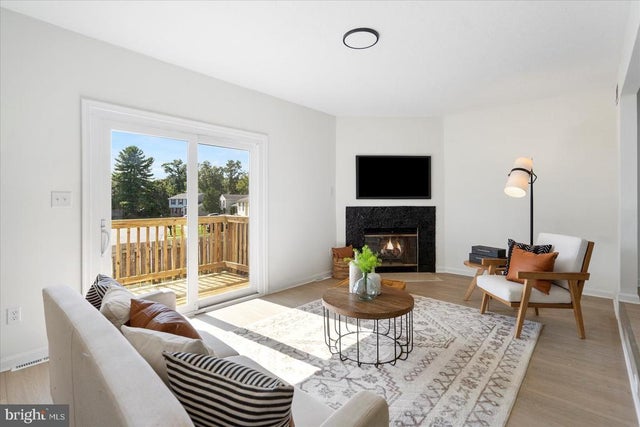 2931 Shelley Ct, Abingdon