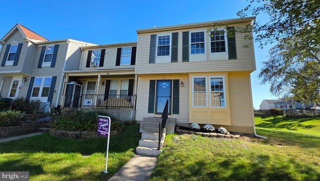 810 Angel Valley Ct, Edgewood