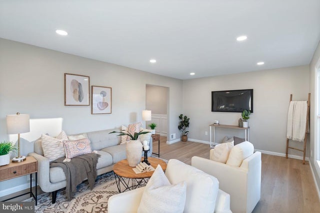 1805 Harbinger Trl, Edgewood