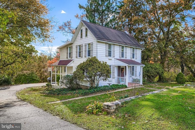 25 Chestnut Hill Rd, Forest Hill
