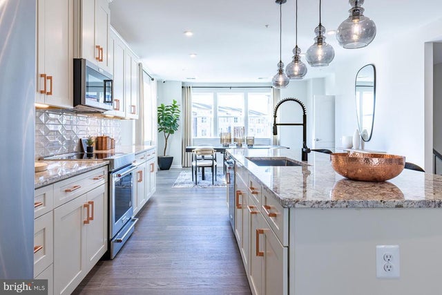 9986b Justify Run, Laurel