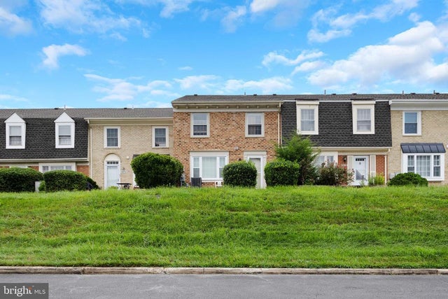 9075 N Laurel Rd #l, Laurel