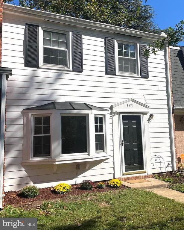 5531 Woodenhawk Cir, Columbia