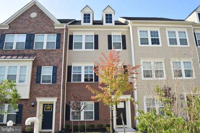 7505 Ledgers Way, Hanover