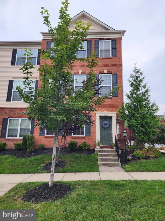 7029 Southmoor St, Hanover