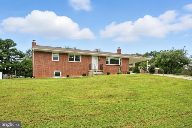 10725 E Crestview Ln, Laurel