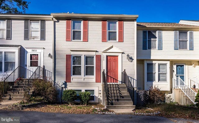 7870 Marioak Dr, Elkridge