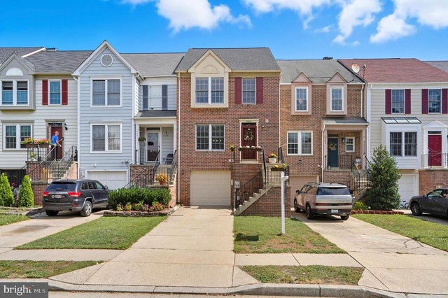 9353 Kendal Cir, Laurel
