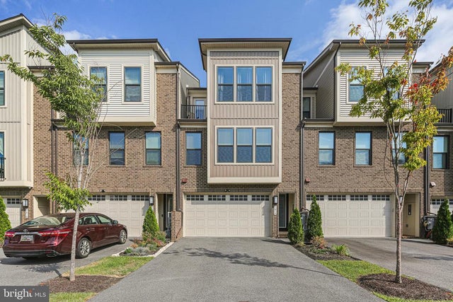 7614 Cross Creek Dr, Columbia