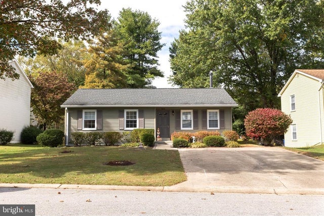 9210 Silver Sod, Columbia