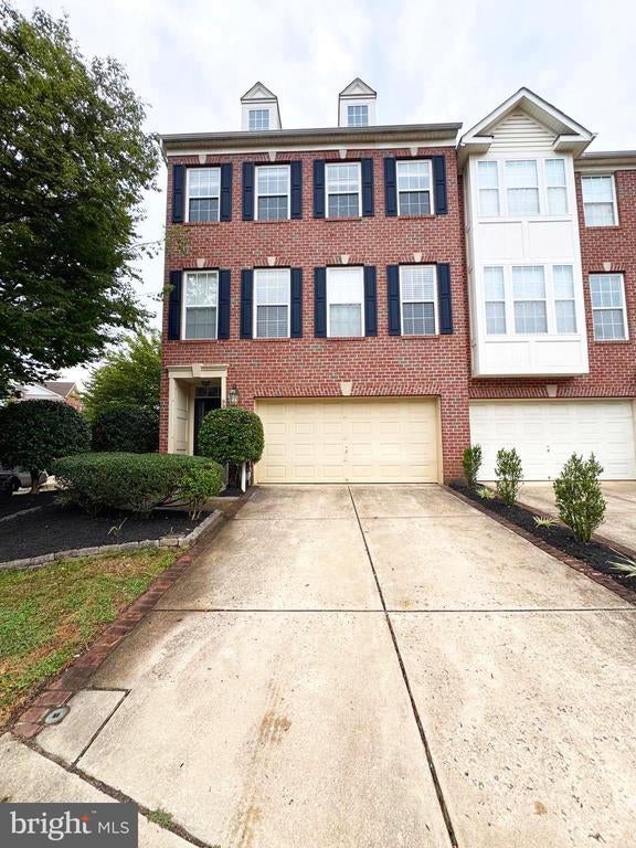 9932 Fragrant Lilies Way, Laurel