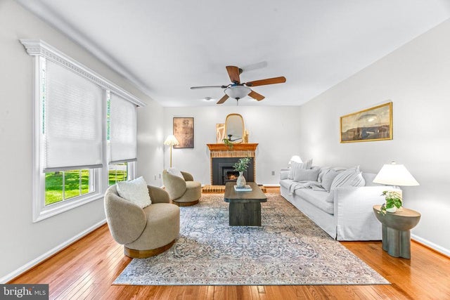 8382 Glenmar Rd, Ellicott City