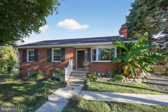 10948 Scaggsville Rd, Laurel