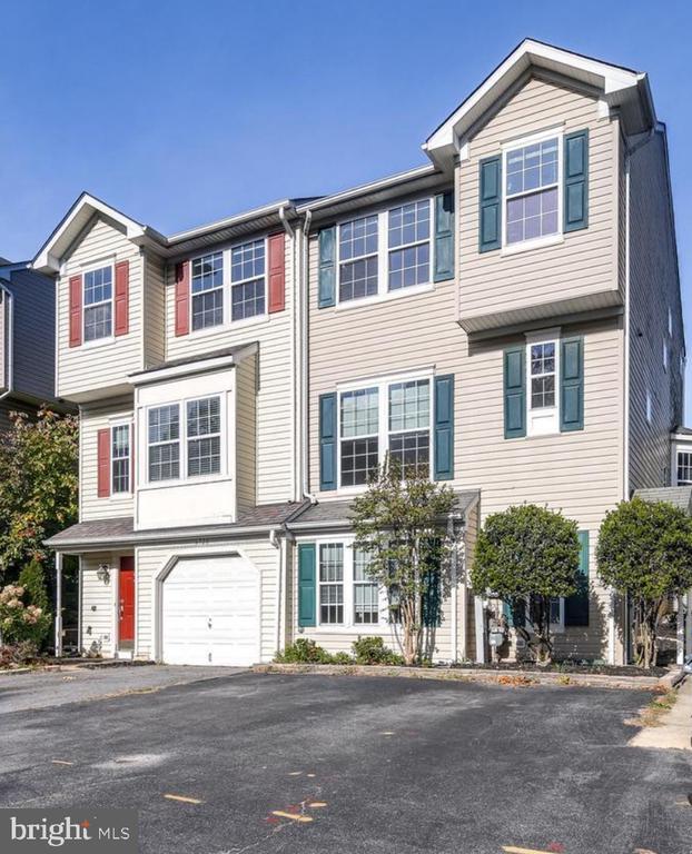 6716 Cozy Ln, Elkridge