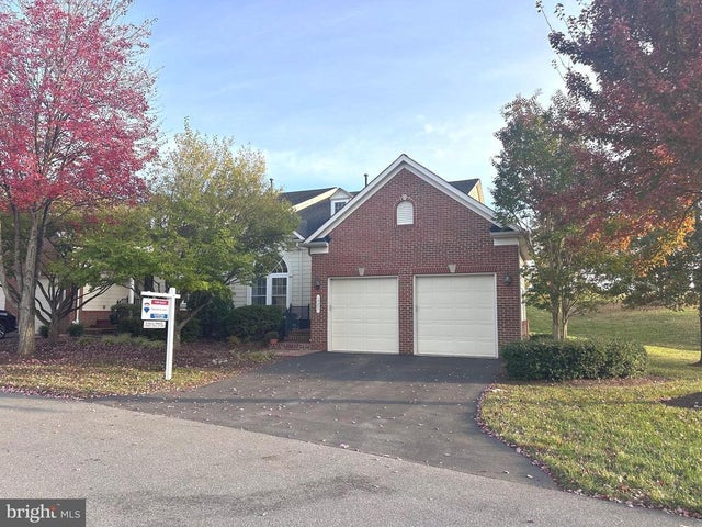 15207 Callaway Ct #105, Glenwood