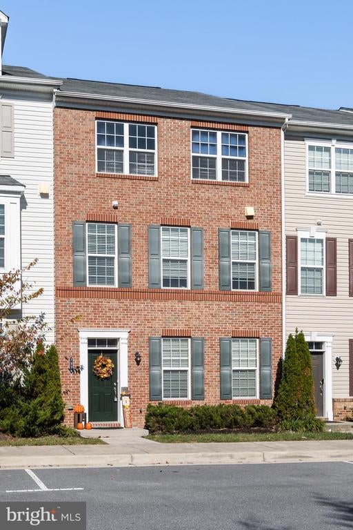 7938 Quidditch Ln, Elkridge