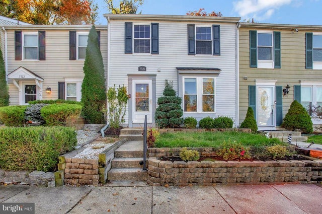 7520 Summer Blossom Ln, Columbia