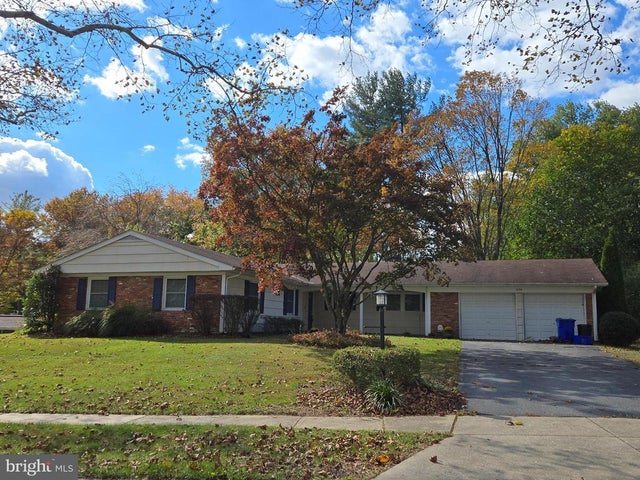 5134 West Running Brook Rd, Columbia