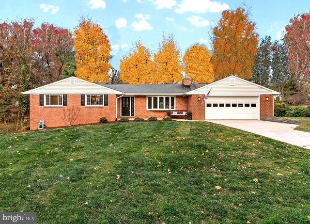 10774 W Crestview Ln, Laurel