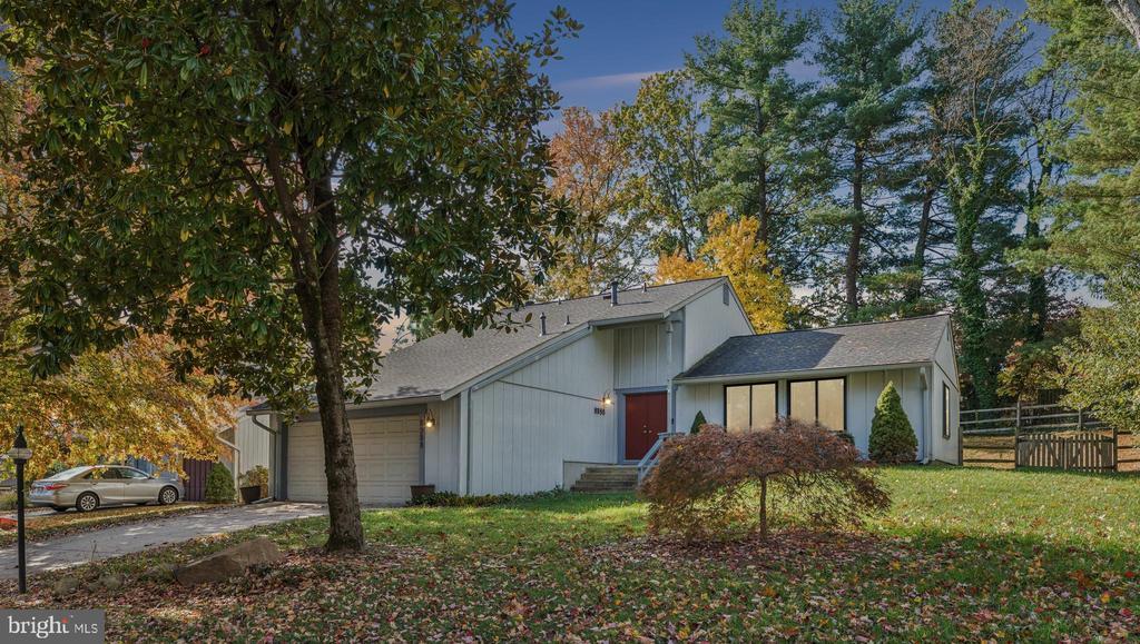 8988 Sidelong Pl, COLUMBIA