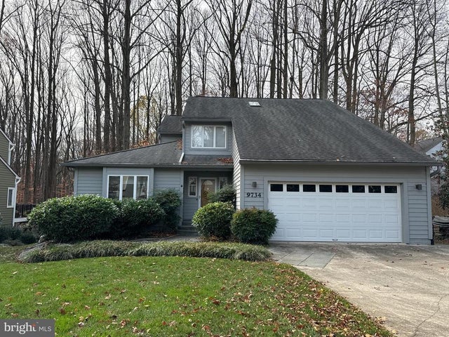 9734 Polished Stone, Columbia