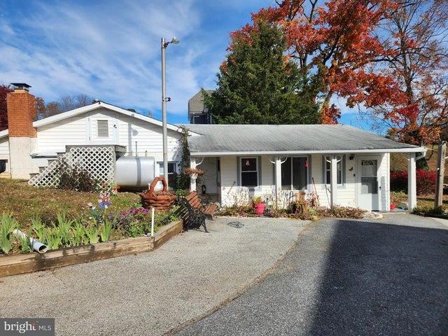 10681 Old Bond Mill Rd, Laurel