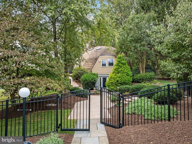 2638 Hobbs Rd, Glenwood