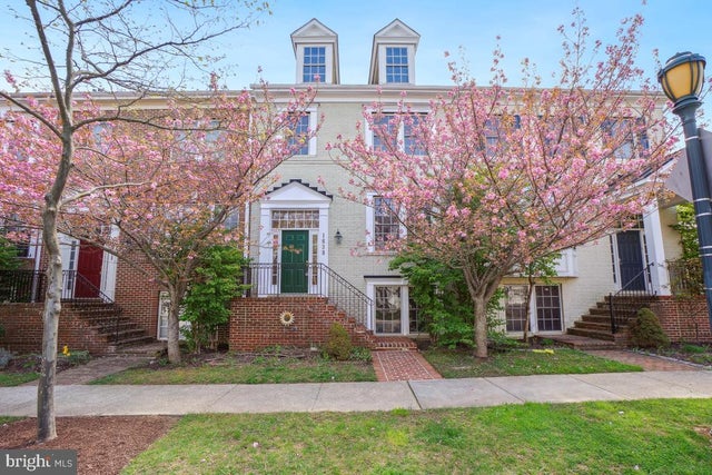 1639 Piccard Dr, Rockville