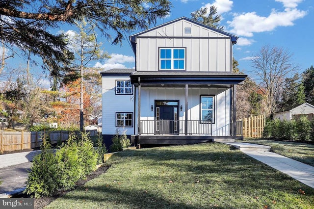 10203 Drumm Ave, Kensington