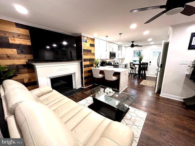 14427 Seneca Rd, Germantown