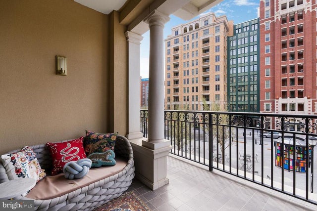 8551 Connecticut Ave #206, Chevy Chase