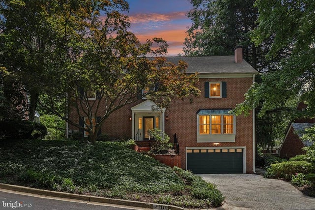 5110 Duvall Dr, BETHESDA