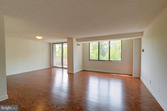 5225 Pooks Hill Rd #416s, Bethesda