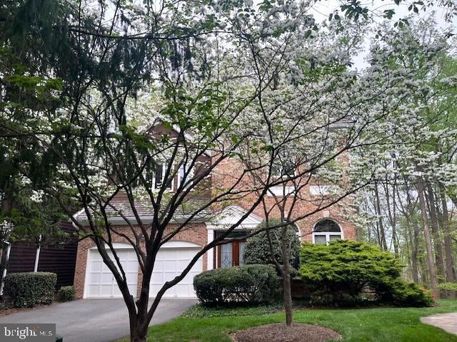 5502 Thornbush Ct, Bethesda