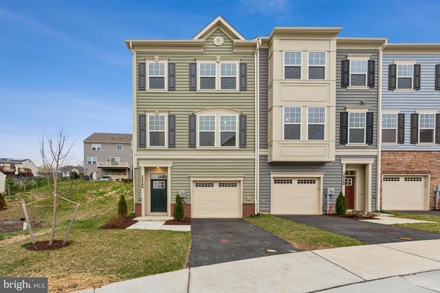 26466 Sir Jamie Ter, Damascus