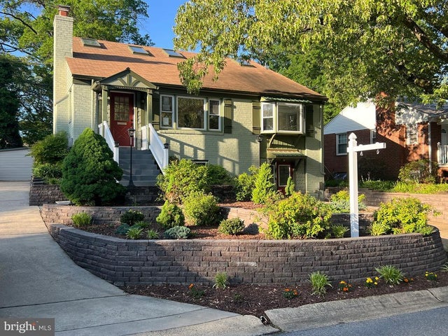 8107 Chester St, Takoma Park