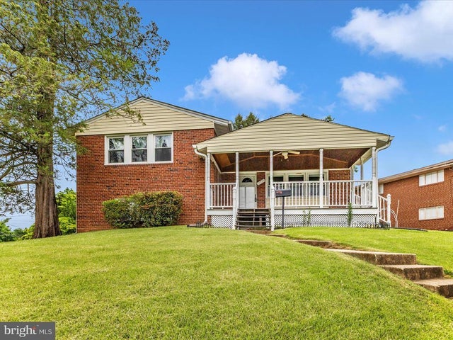 12929 Valleywood Dr, Silver Spring