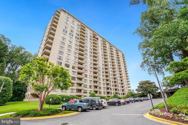 5225 Pooks Hill Rd #520n, Bethesda