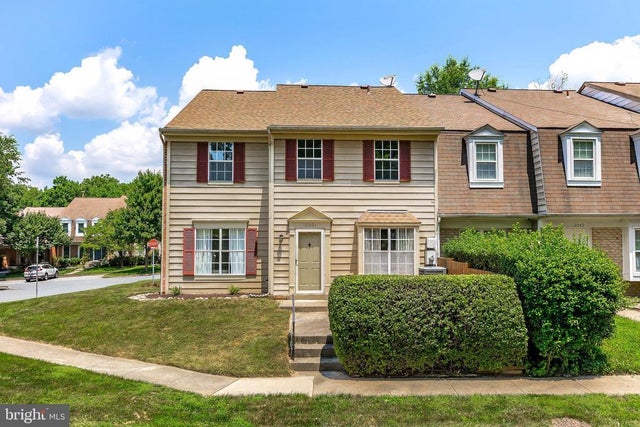 12051 Gatewater Dr, Potomac