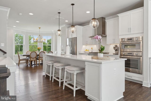 13126 Hawkeye Aly, Clarksburg