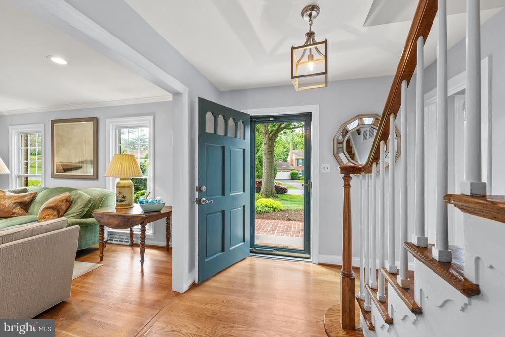 Listing photo for 9017 Rouen Ln, POTOMAC, MD