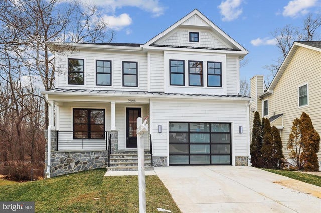 10608 Parkwood Dr, Kensington