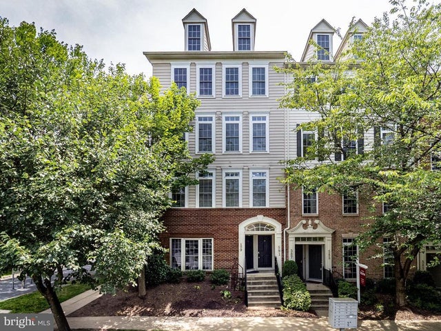 591 Odendhal Ave #591, Gaithersburg