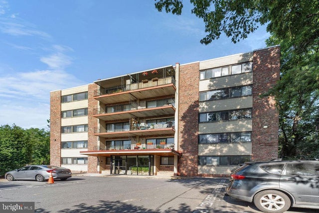 8308 Flower Ave #403, Takoma Park